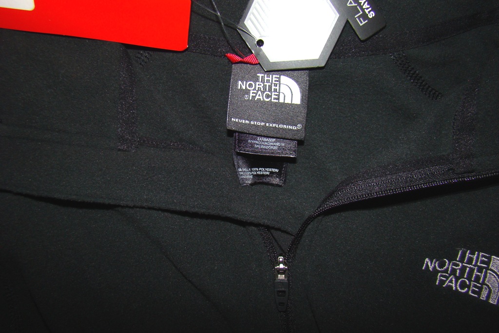 BF Mens Black half zippered RDT 100 Jacket fleece (5)