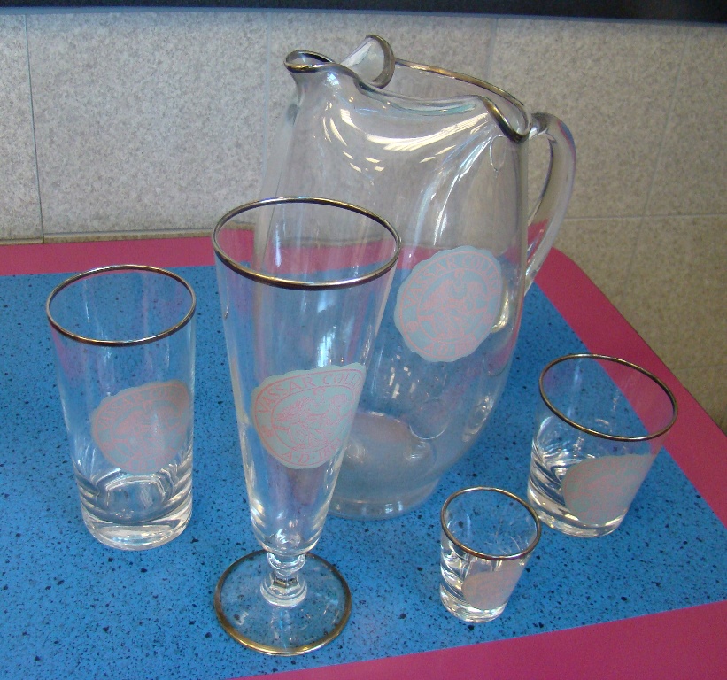 vass college glass collection (2)